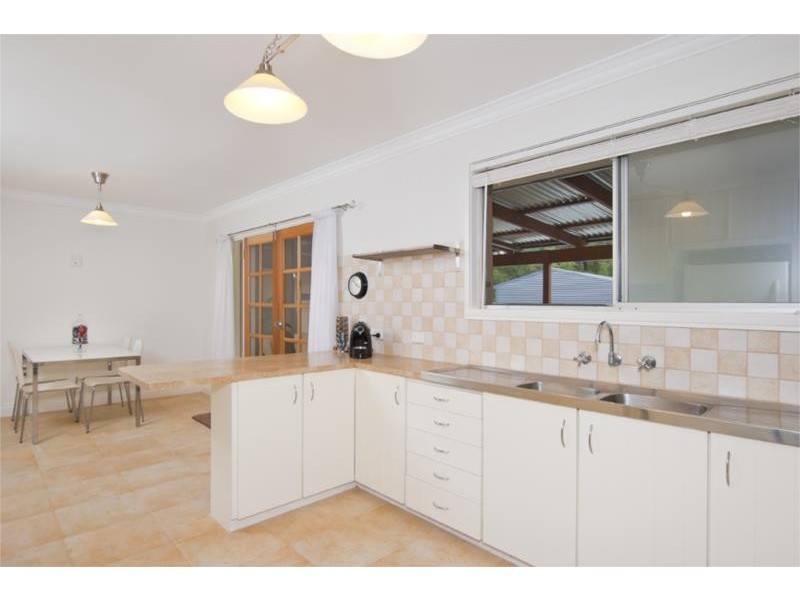 21 Uligugalup Road, Yalyalup WA 6280