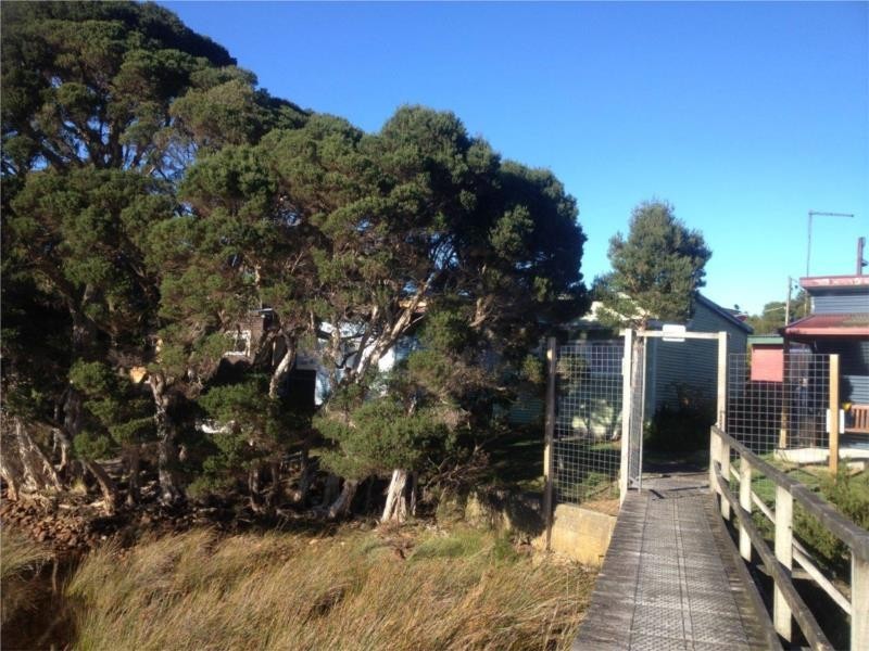 81 Letts Bay Road, Strahan TAS 7468