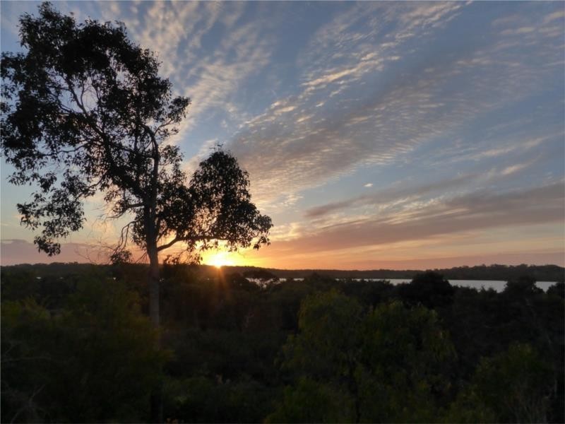 24 Sabina Drive, Molloy Island WA 6290