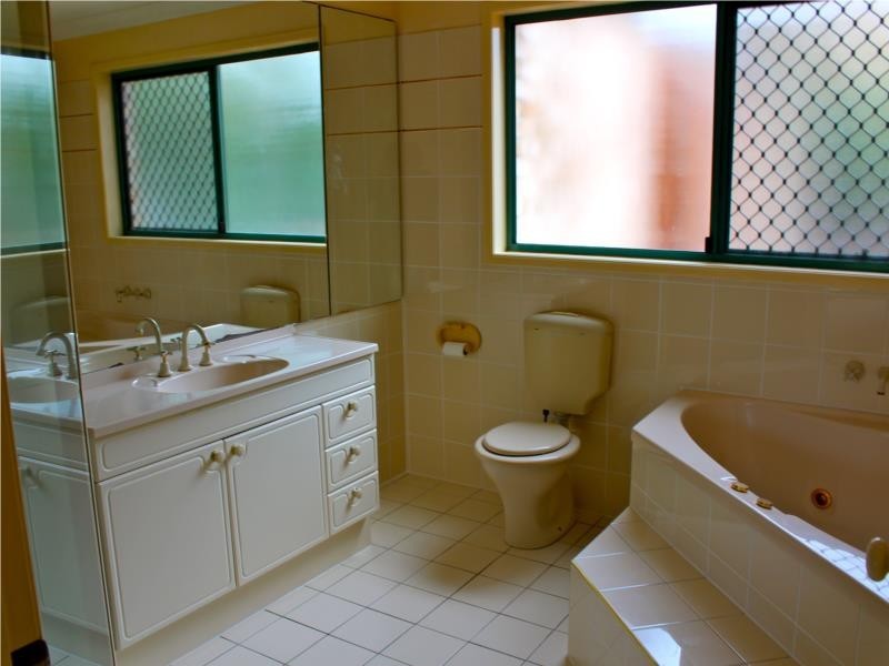 139 Renoir Crescent, Forest Lake QLD 4078