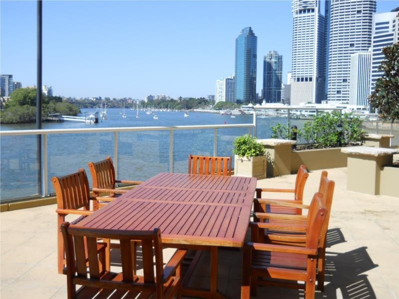 38/32 Macrossan Street, Brisbane City QLD 4000