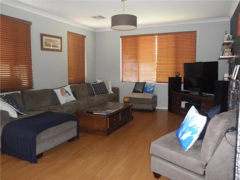 50 Wanstead Vista, Bertram WA 6167