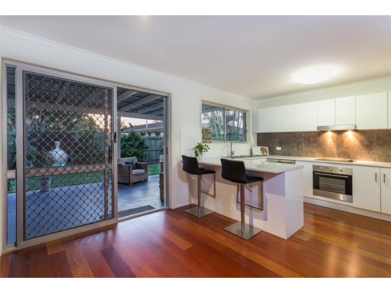 118 Oceanic Drive, Warana QLD 4575