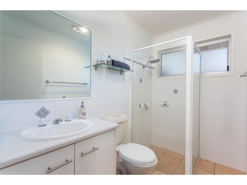 118 Oceanic Drive, Warana QLD 4575