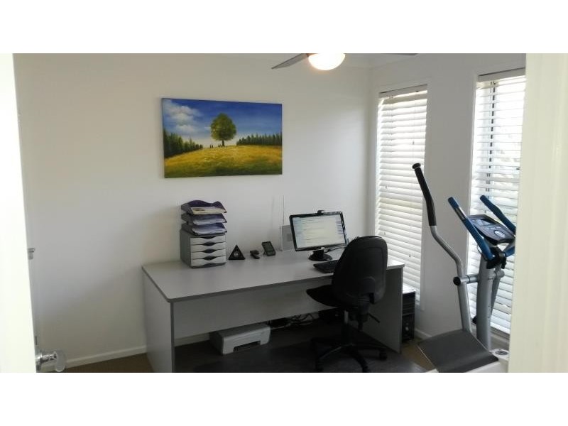 7 Robur Crescent, Mountain Creek QLD 4557