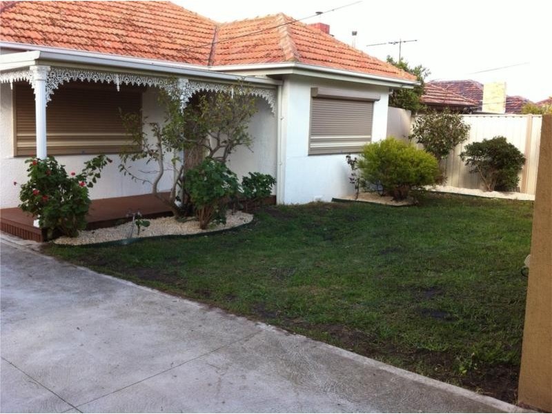 1/16 Chelsey Street, Ardeer VIC 3022