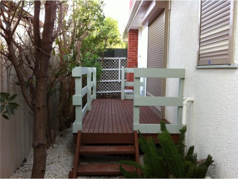 1/16 Chelsey Street, Ardeer VIC 3022