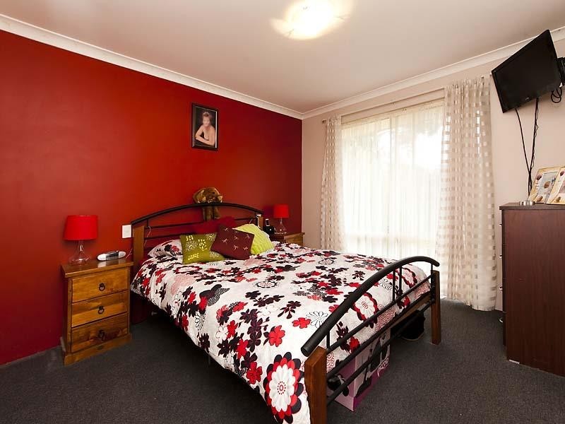 235 McLennan Drive, Nowergup WA 6032