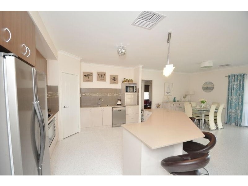 15 PLATYPUS GREEN, Baldivis WA 6171