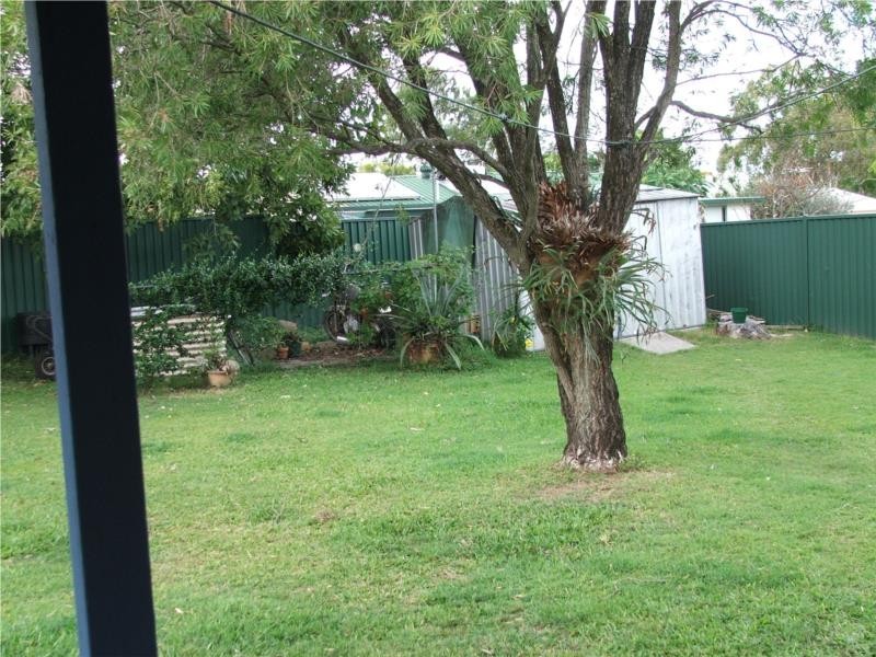 16 Meranti Street, Crestmead QLD 4132