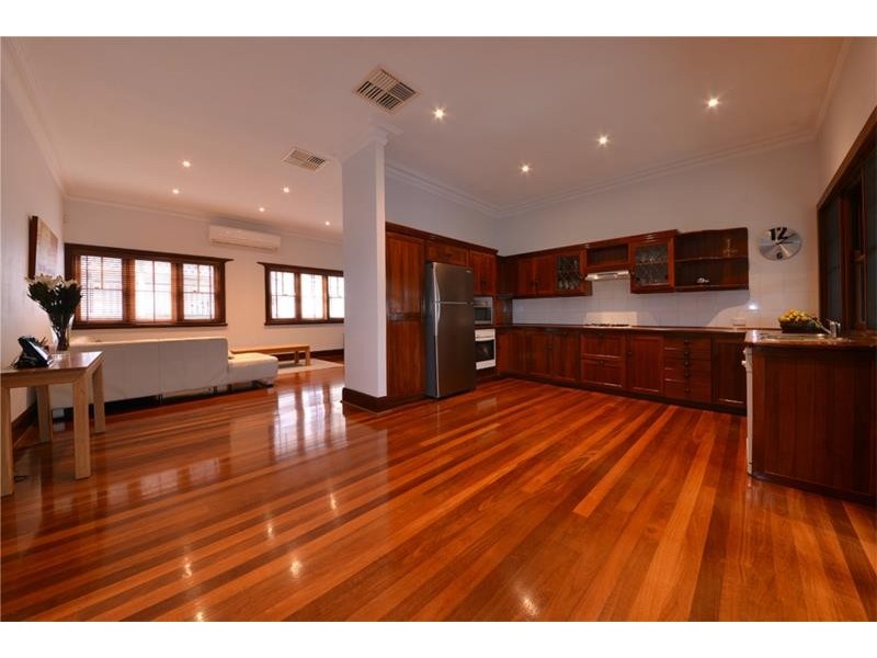 4 Bedford Street, Nedlands WA 6009