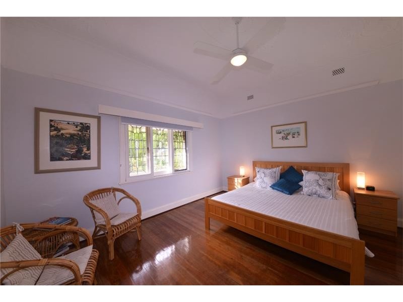 4 Bedford Street, Nedlands WA 6009