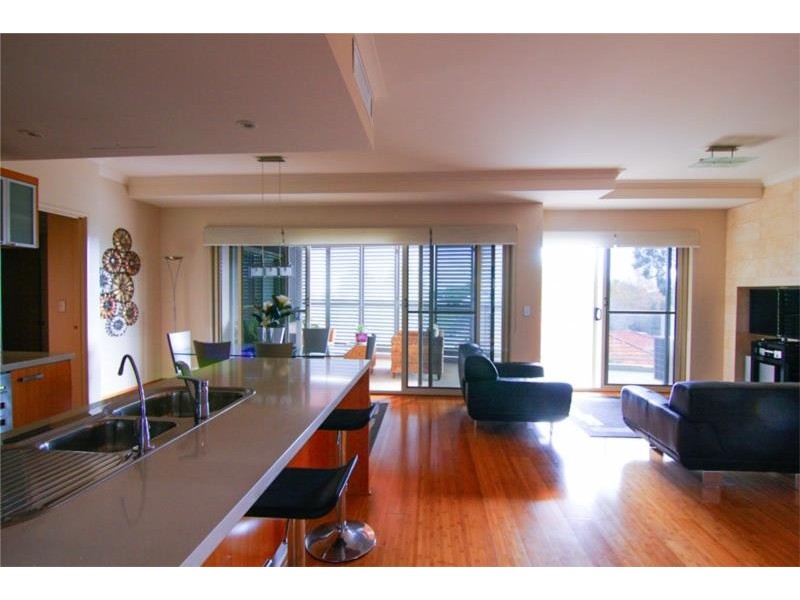 5/167 Labouchere Road, Como WA 6152