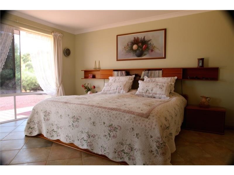 194 Timber Creek Crescent, Coondle WA 6566