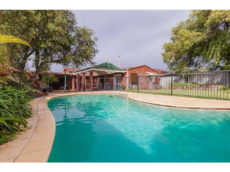 9 Okely Road, Carine WA 6020