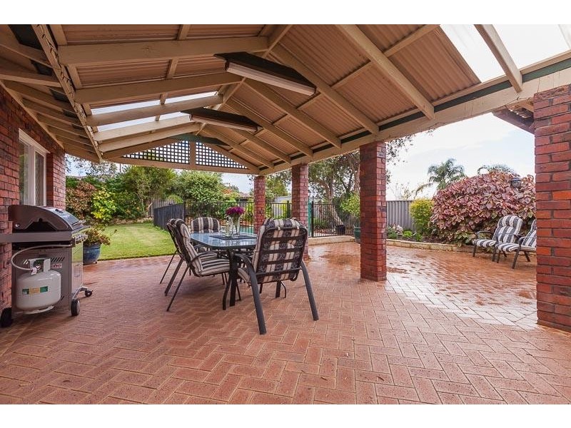 9 Okely Road, Carine WA 6020