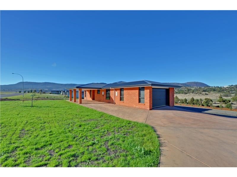 2/18 Rachel Crescent, Old Beach TAS 7017