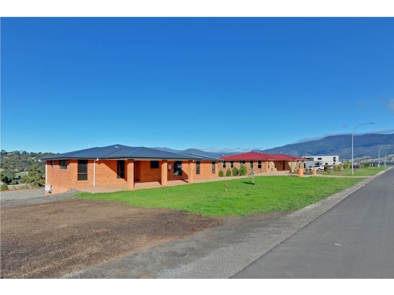 2/18 Rachel Crescent, Old Beach TAS 7017