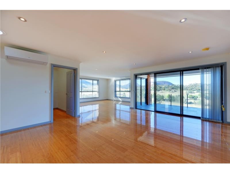 2/18 Rachel Crescent, Old Beach TAS 7017