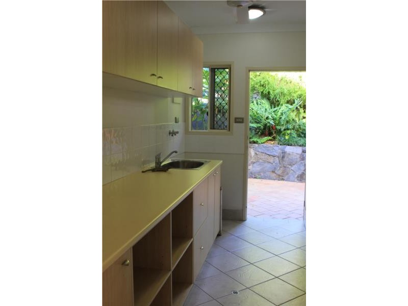 91 Petersen Street, Freshwater QLD 4870