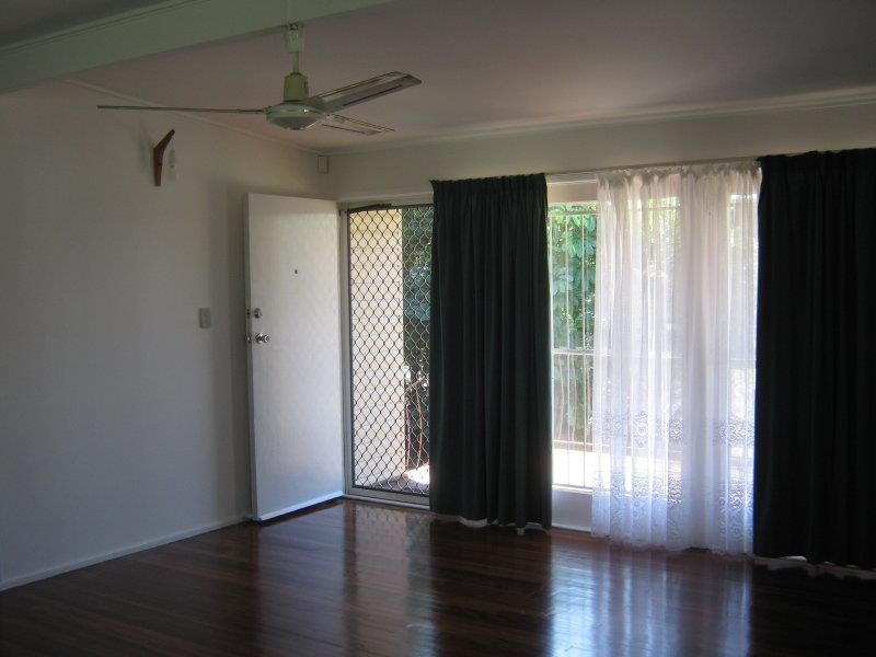 28 Camelia Avenue, Logan Central QLD 4114