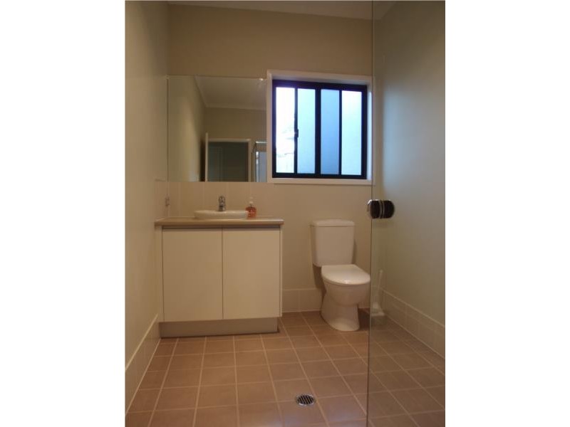 4 Leonardo Close, Eight Mile Plains QLD 4113
