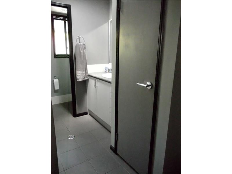 1 Starkey Street, Avondale QLD 4670