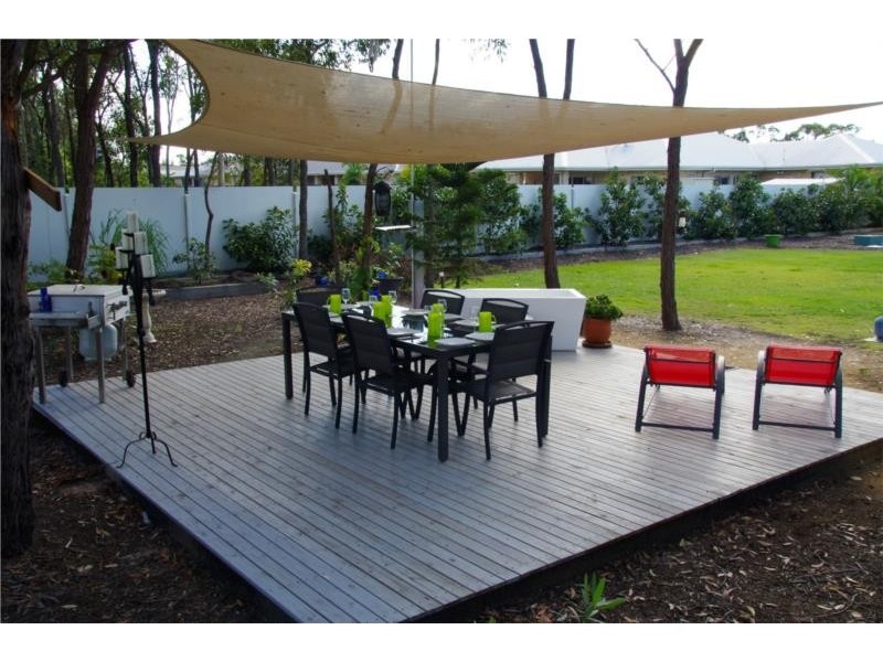 15 Amstal Avenue, Wondunna QLD 4655