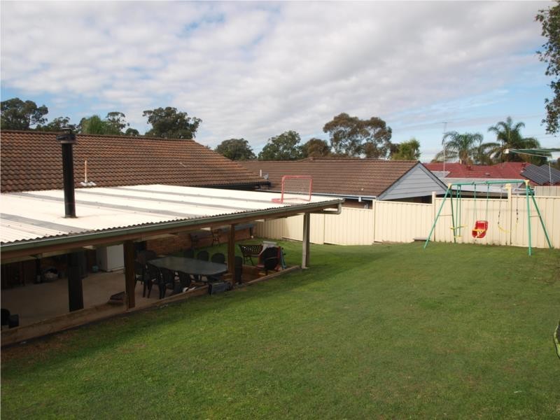 22 BRIGANTINE STREET, Rutherford NSW 2320