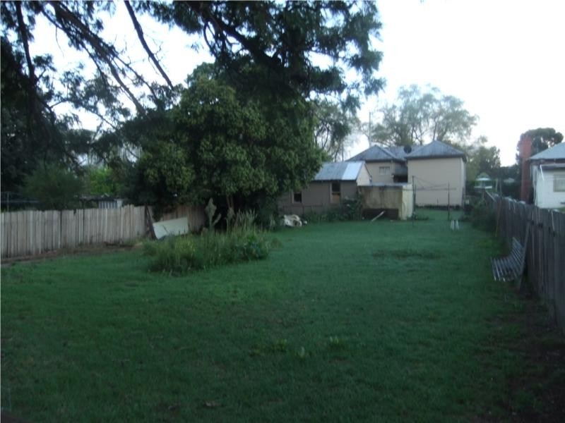 4 MacIntyre Street, Inverell NSW 2360