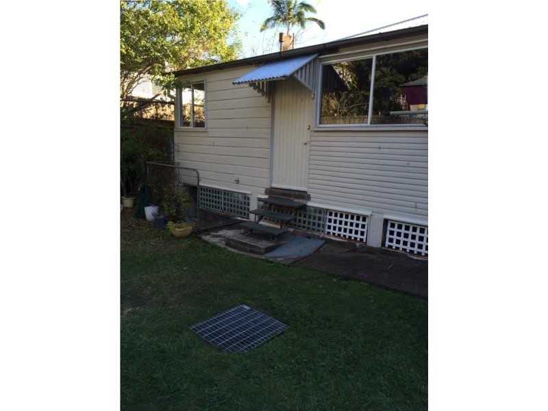 9 ELLA STREET, Red Hill QLD 4059