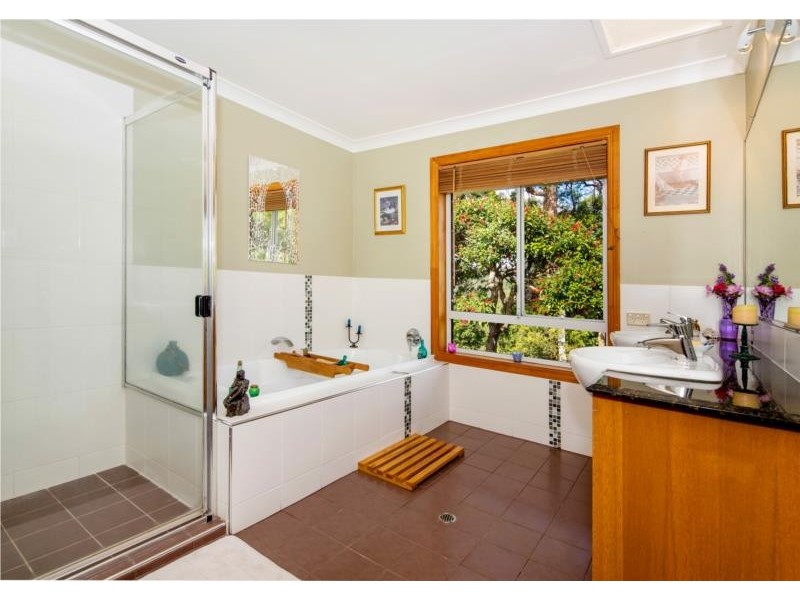 56 Wallaby Drive, Mudgeeraba QLD 4213