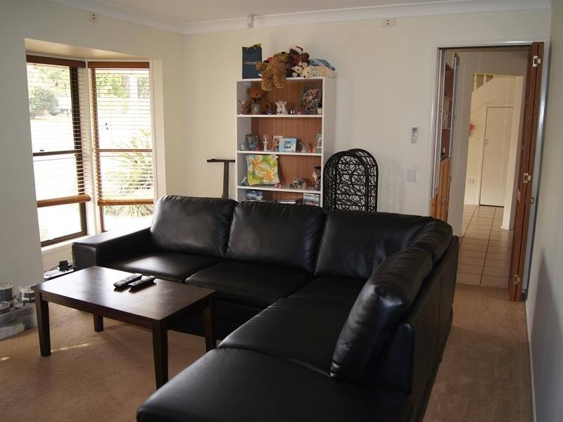 23 Gamenya Drive, Springwood QLD 4127