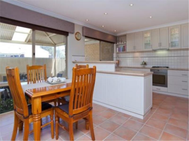 15 Regatta Drive, Edgewater WA 6027