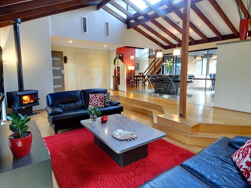 6  Tanah close, Kingsley WA 6026