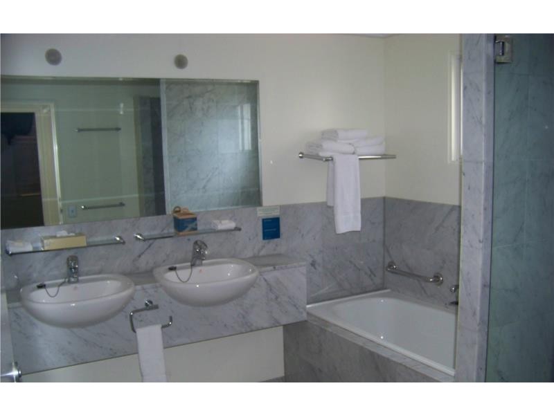 2202 Couran Cove Island Resort, South Stradbroke QLD 4216