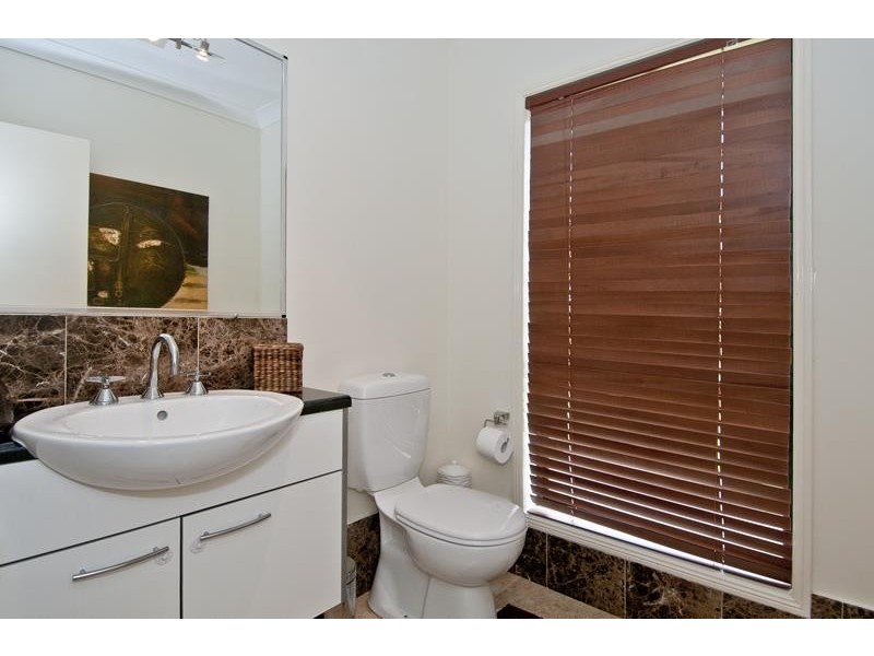 89 Wuraga Road, Bahrs Scrub QLD 4207