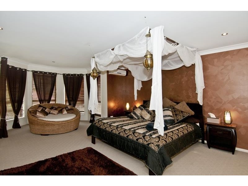 89 Wuraga Road, Bahrs Scrub QLD 4207