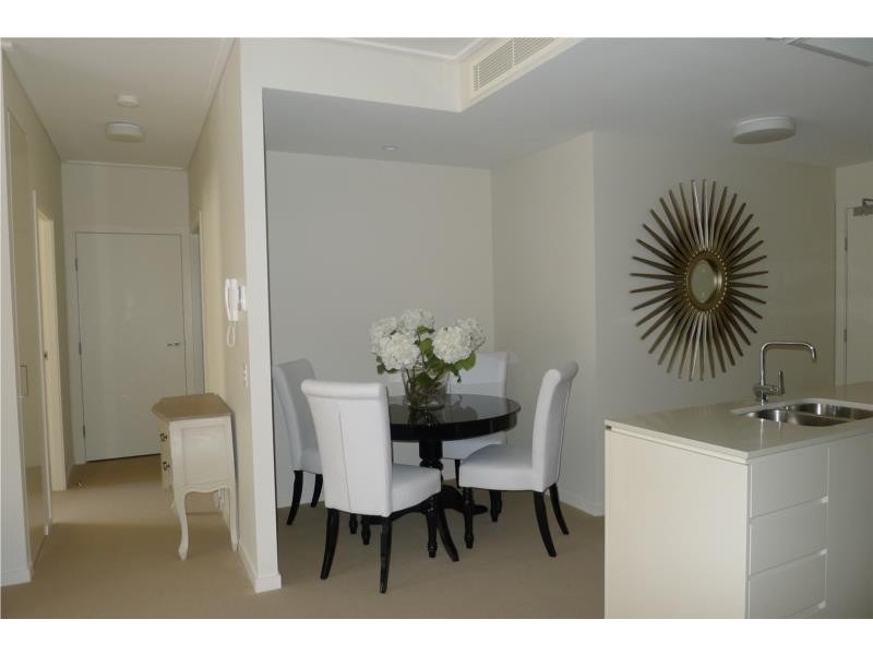 3302/1 Nield Avenue, Greenwich NSW 2065