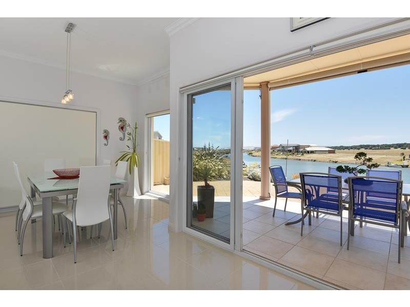 211 EXCELSIOR PARADE, Hindmarsh Island SA 5214