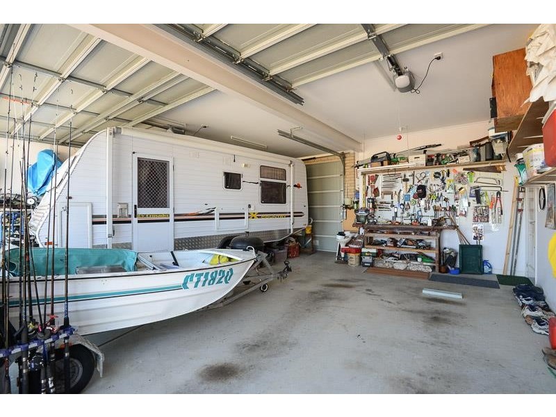 211 EXCELSIOR PARADE, Hindmarsh Island SA 5214
