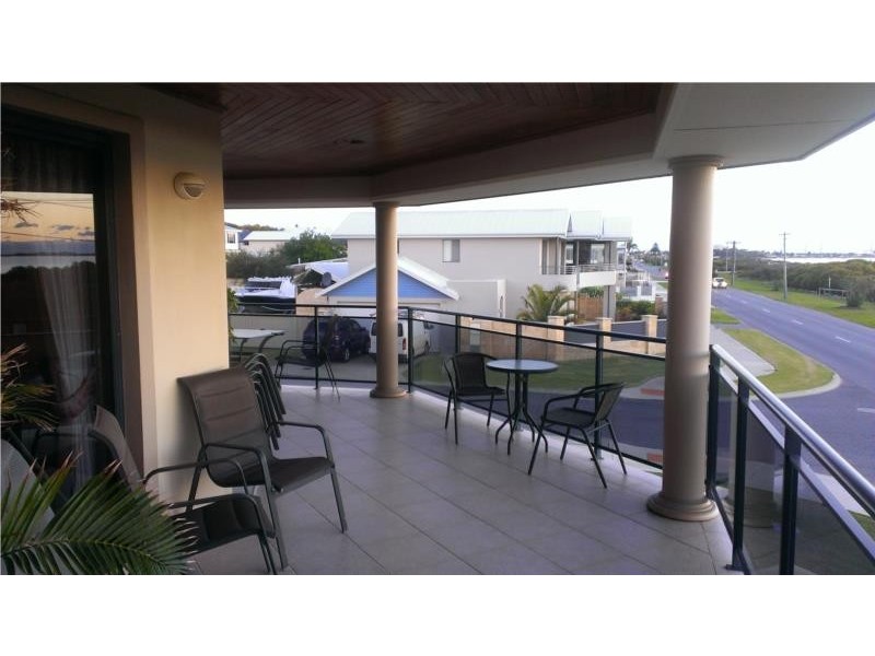 175 Rockingham Beach Road, Rockingham Beach WA 6168