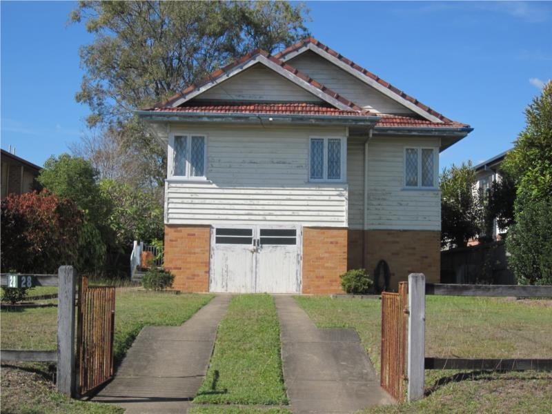 28 Cambridge Street, Carina Heights QLD 4152