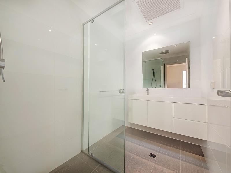3/8 Daley Street, Yokine WA 6060