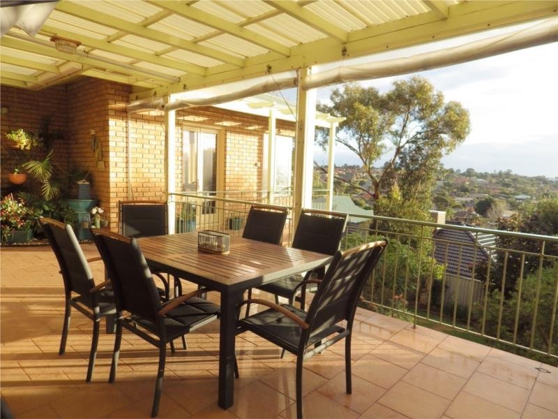 29 Battye Road, Kardinya WA 6163