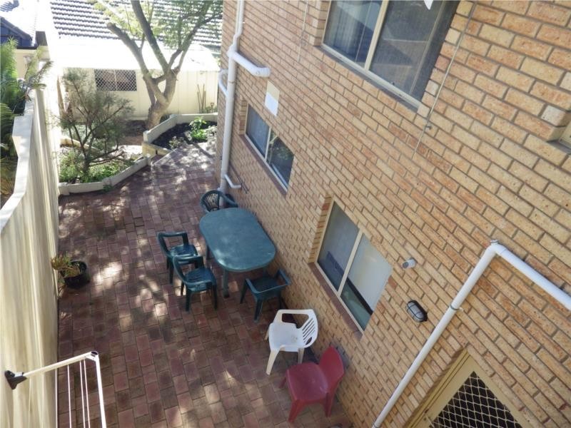 29 Battye Road, Kardinya WA 6163