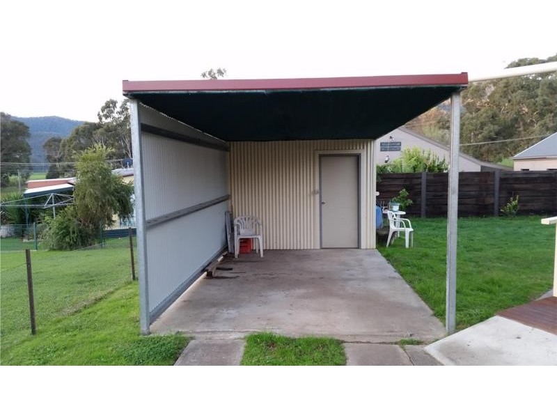 6 Eustace Street, Dartmouth VIC 3701