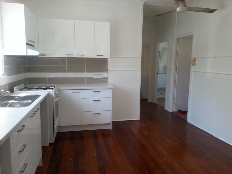 9 Thorn Lane, Ipswich QLD 4305