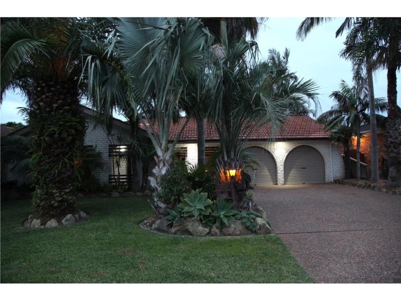 20  Earl Street, Shelly Beach NSW 2261