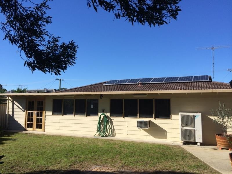 28 Glenside Crescent, Craigie WA 6025